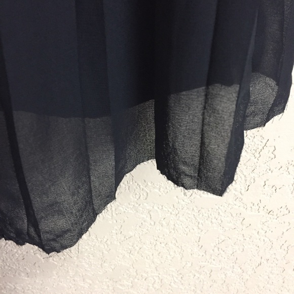 SALE
 Collective Concepts High Low Pleat Skirt F2 - Picture 4 of 7